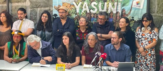 Collettivo Yasunidos alla conferenza stampa, 10 maggio 2023