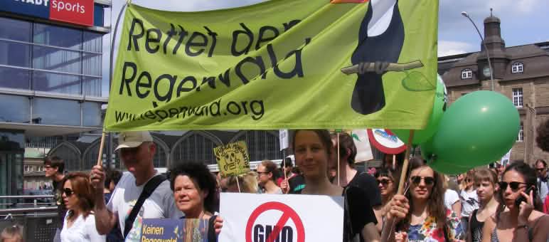 Dimostrazione contro Monsanto e gli OGM Dimostrazione contro Monsanto e i transgenici