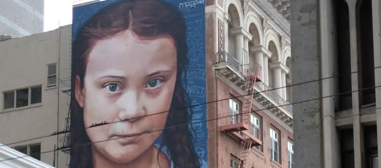 Affresco murale raffigurante l'attivista Greta Thumberg - Photo by Aslıhan Altın on Unsplash Affresco murale raffigurante Greta Thunberg