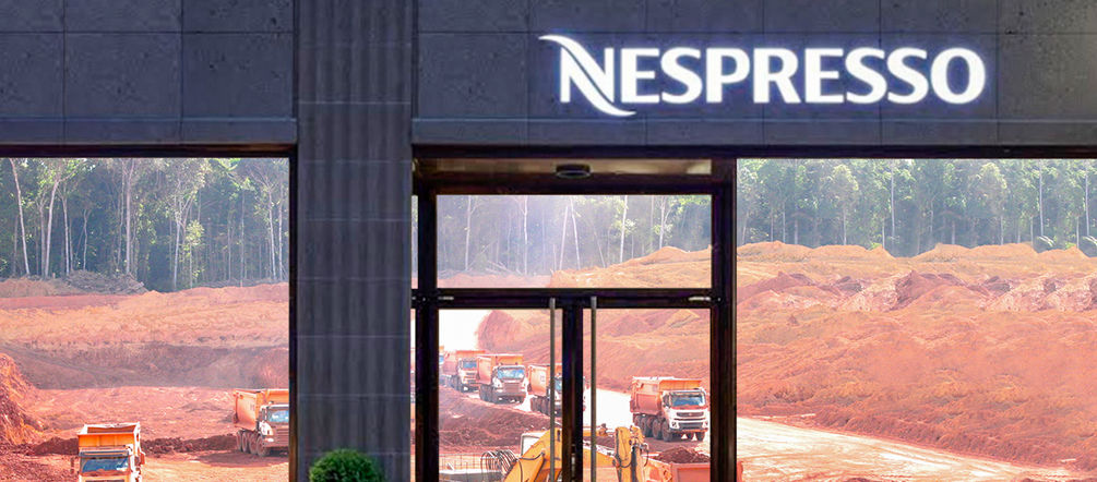I distributori di caffè Nespresso invadono l'ambiente con i loro inutili rifiuti in alluminio I distributori di caffè Nespresso invadono l'ambiente con i loro inutili rifiuti in alluminio